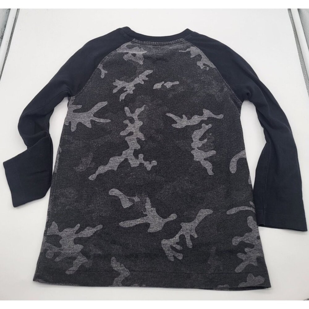 POLO Ralph Lauren Long Sleeved Black Gray Camo Graphic T Shirt Boy SZ 5 - Picture 2 of 6